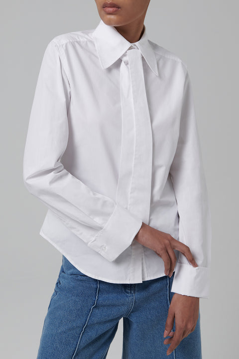 White Fitted Shirt With Tie