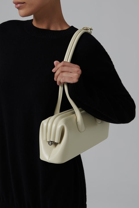 Beige Boat Wide Bag