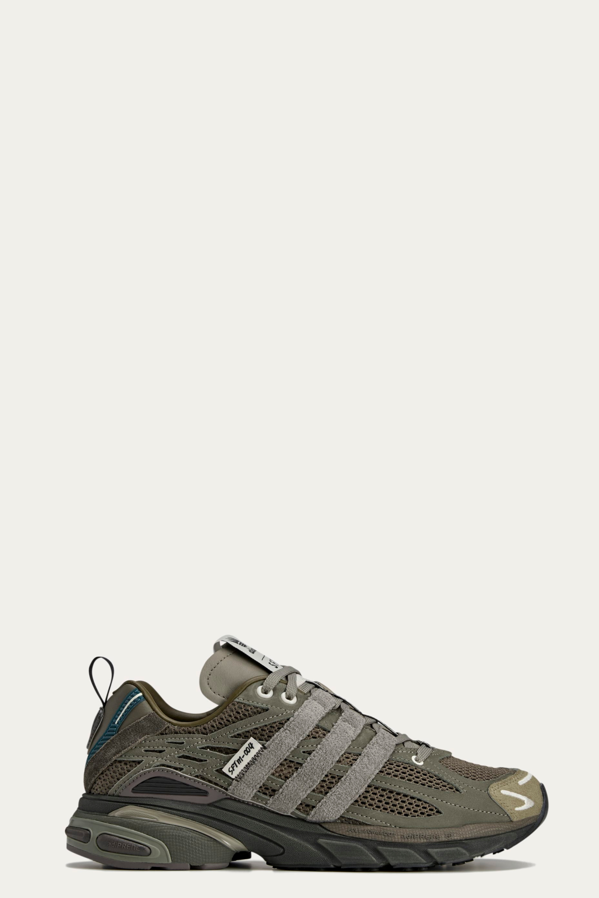 adidas Green Adistar Cushion SFTM Sneakers