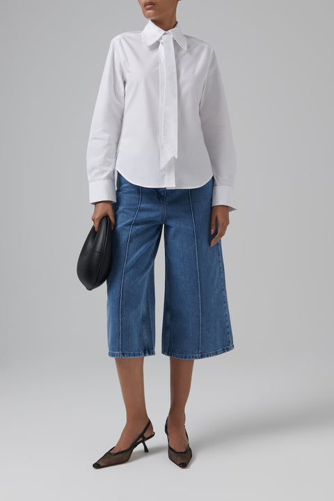 White Fitted Shirt With Tie