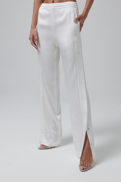パンツ BLUMARINE Woman Pants White 4P093A N0108 Straight-leg Twill Pants | Blumarine
