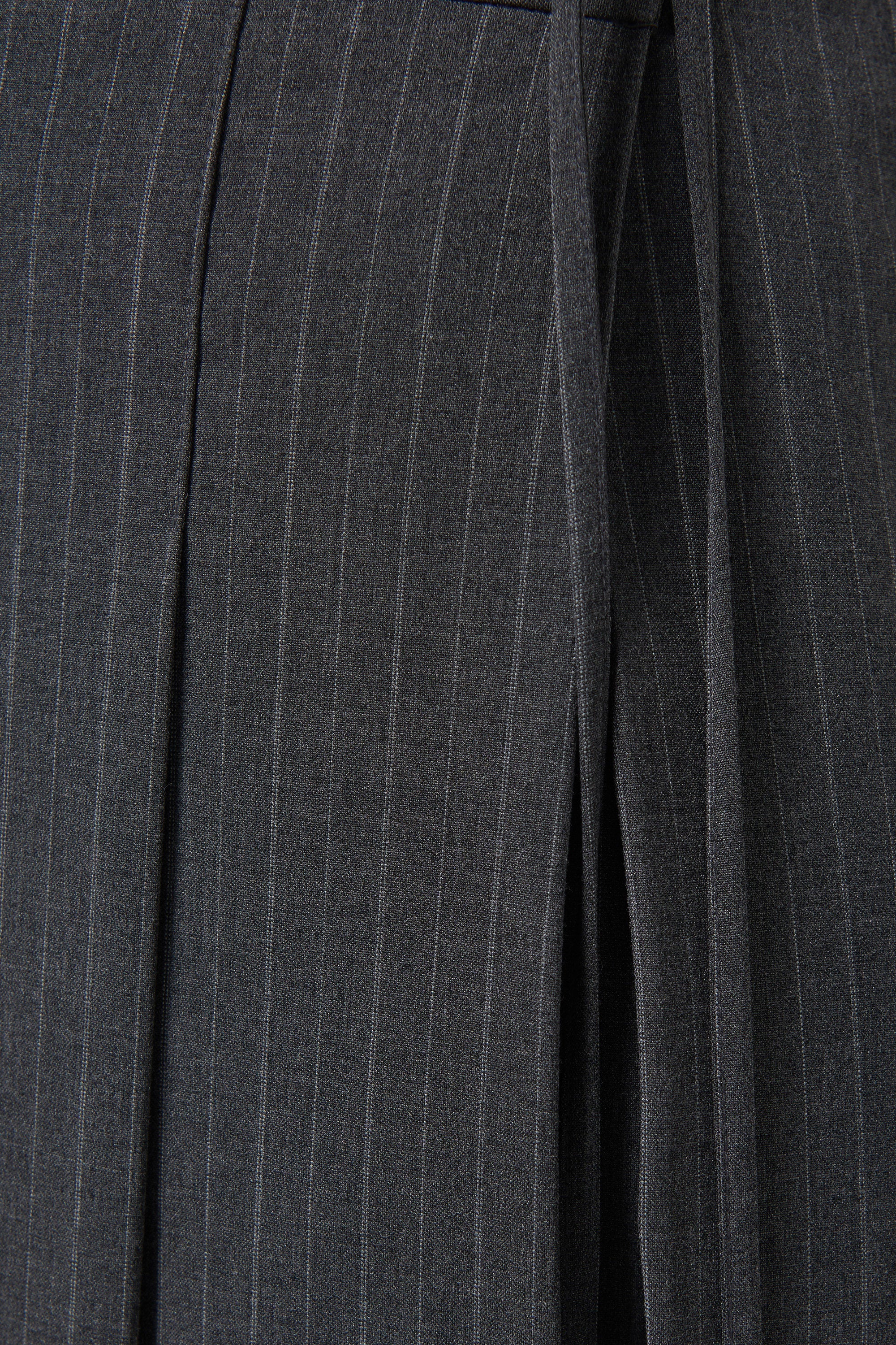 Dunst Grey Ribboned Pleats Skirt Dunst Grey Ribboned Pleats Skirt