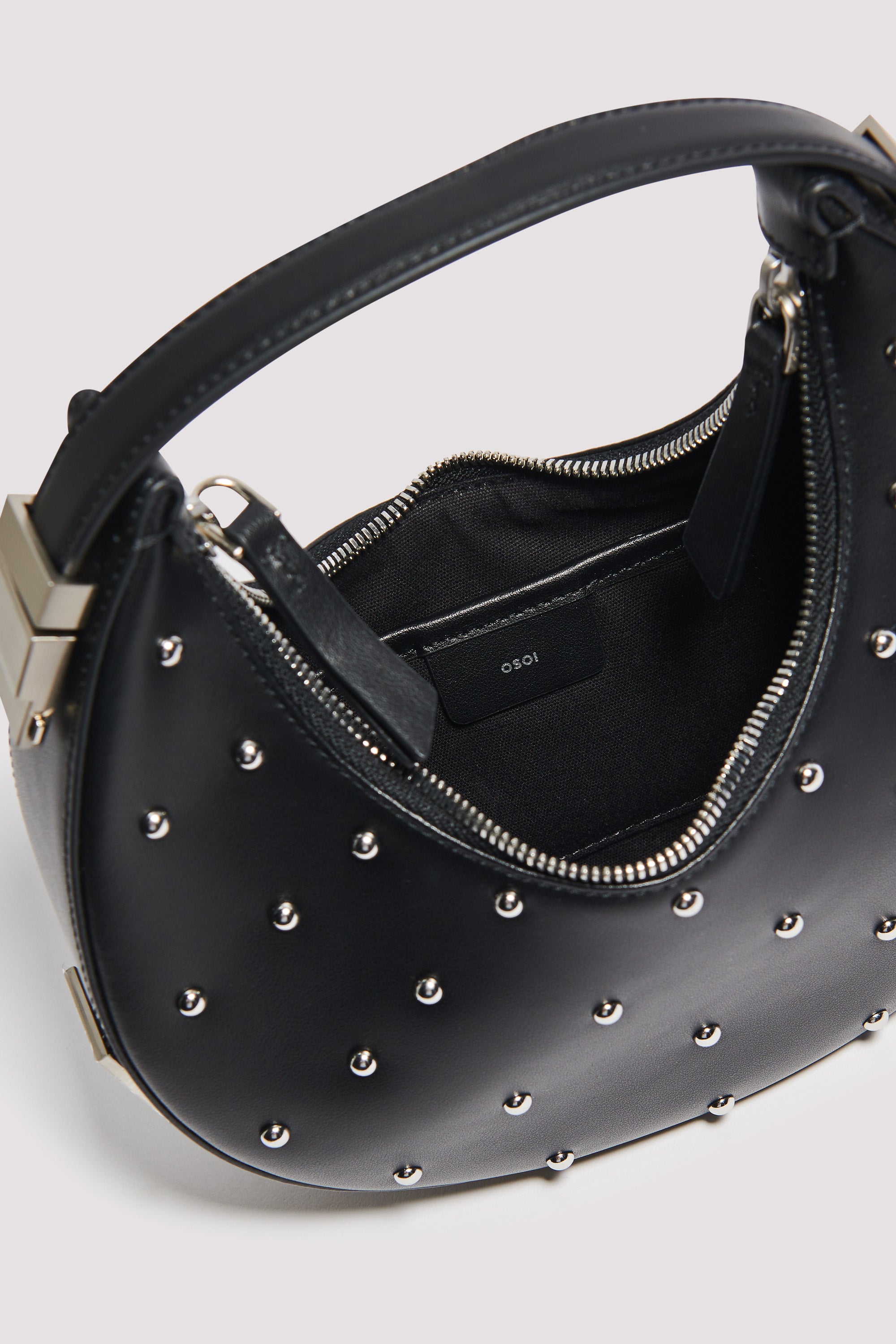 osoi ブラック ミニ Toni バッグ Osoi Black Toni Mini Bag With Stud