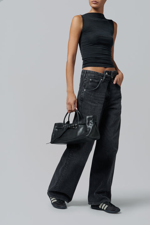 Black Zipped Grandma Used Bag