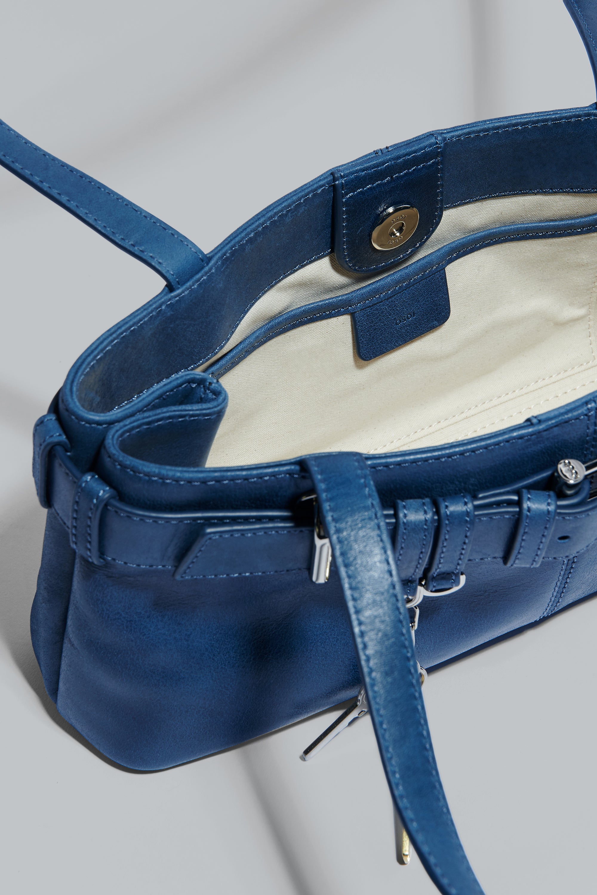 OSOI ショルダーバッグ ネイビー Osoi Navy Brocle Mini Shoulder Bag