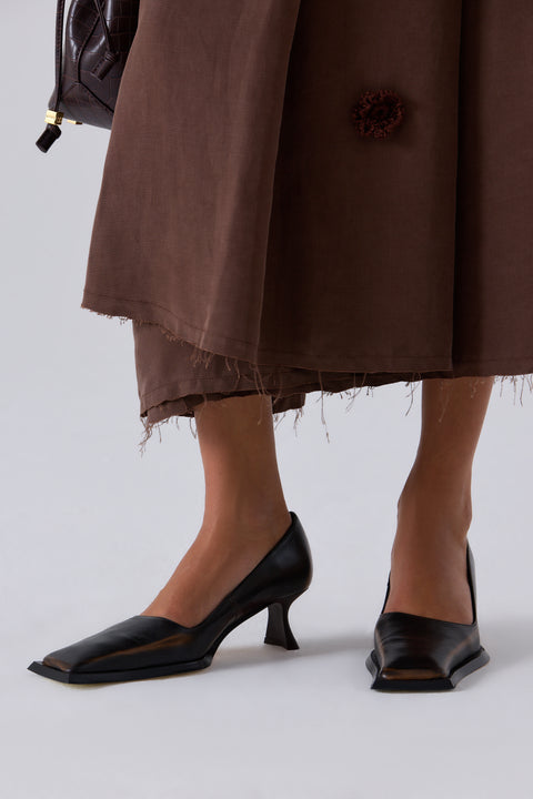 Brown Marith 50 Courts Heels