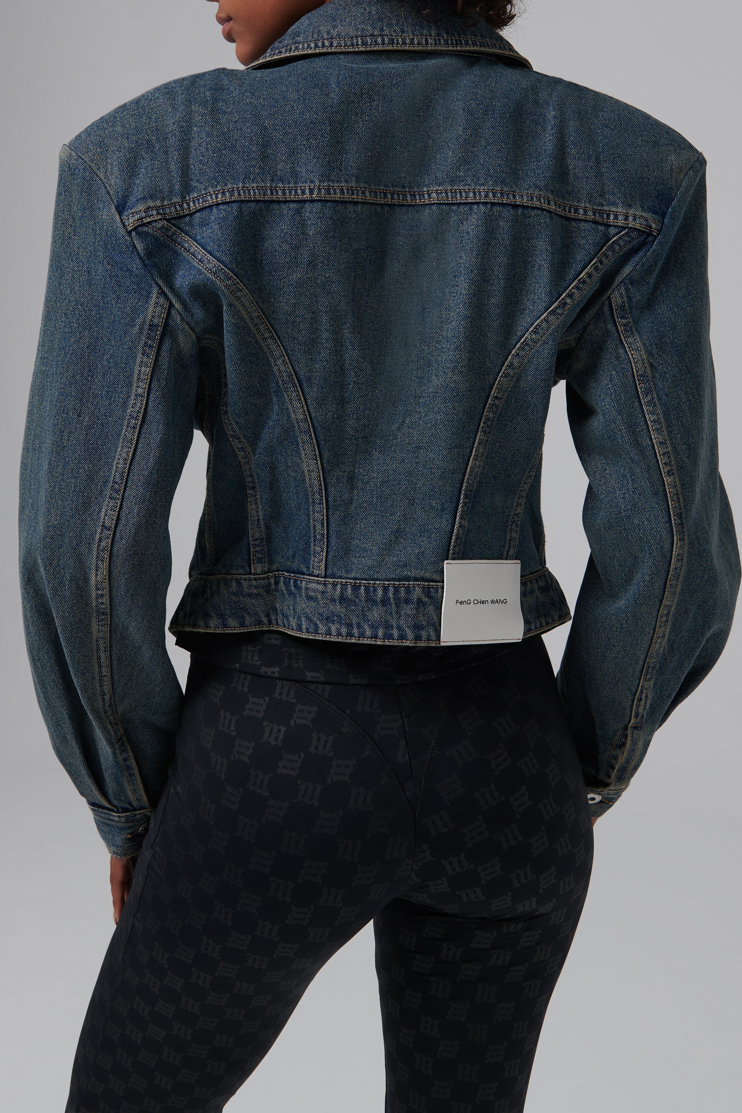 WSWSU04BLUW24PJK0855F1_BK.jpg?