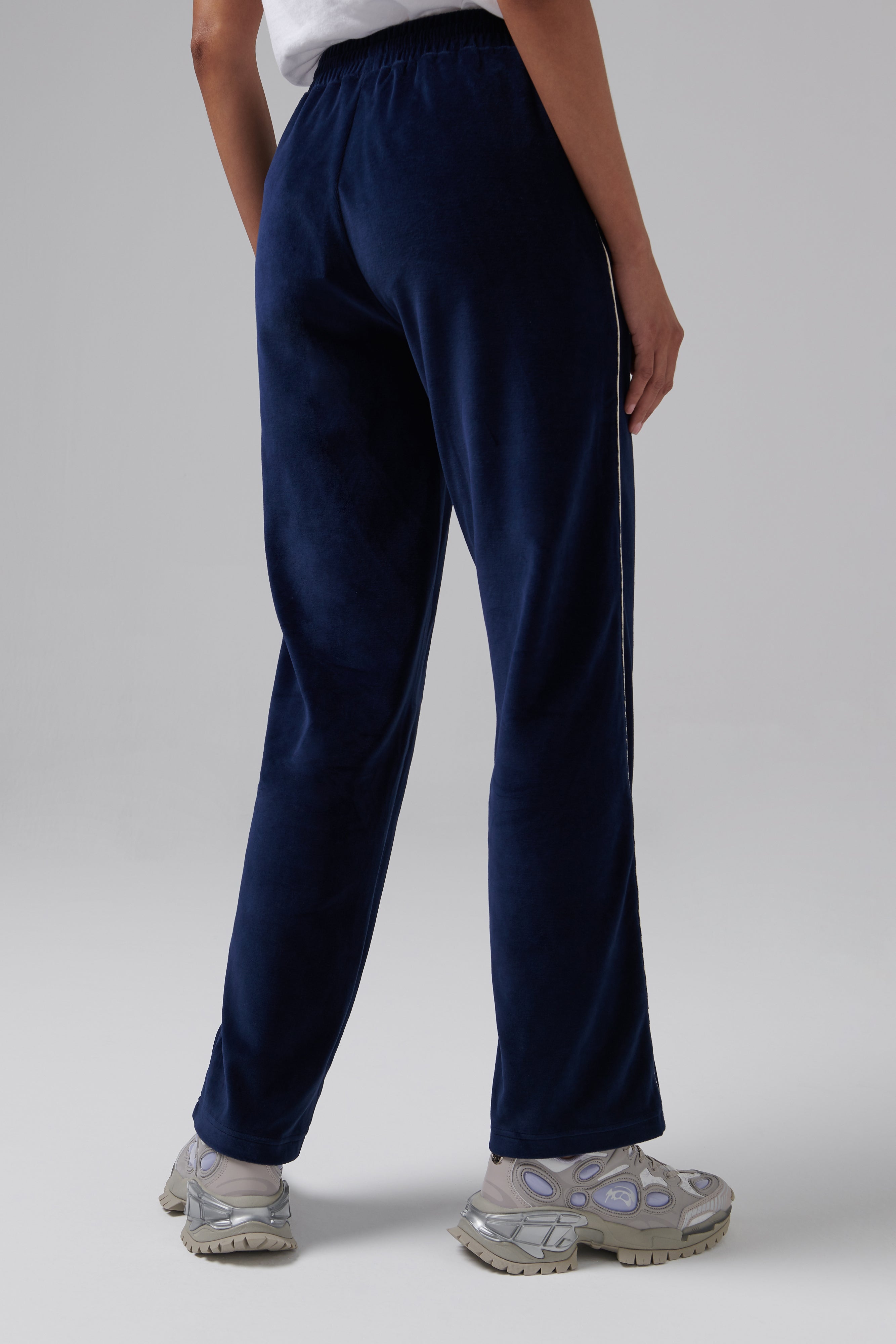 Sporty & Rich Blue Script Velour Track Pants - Fabric of Society