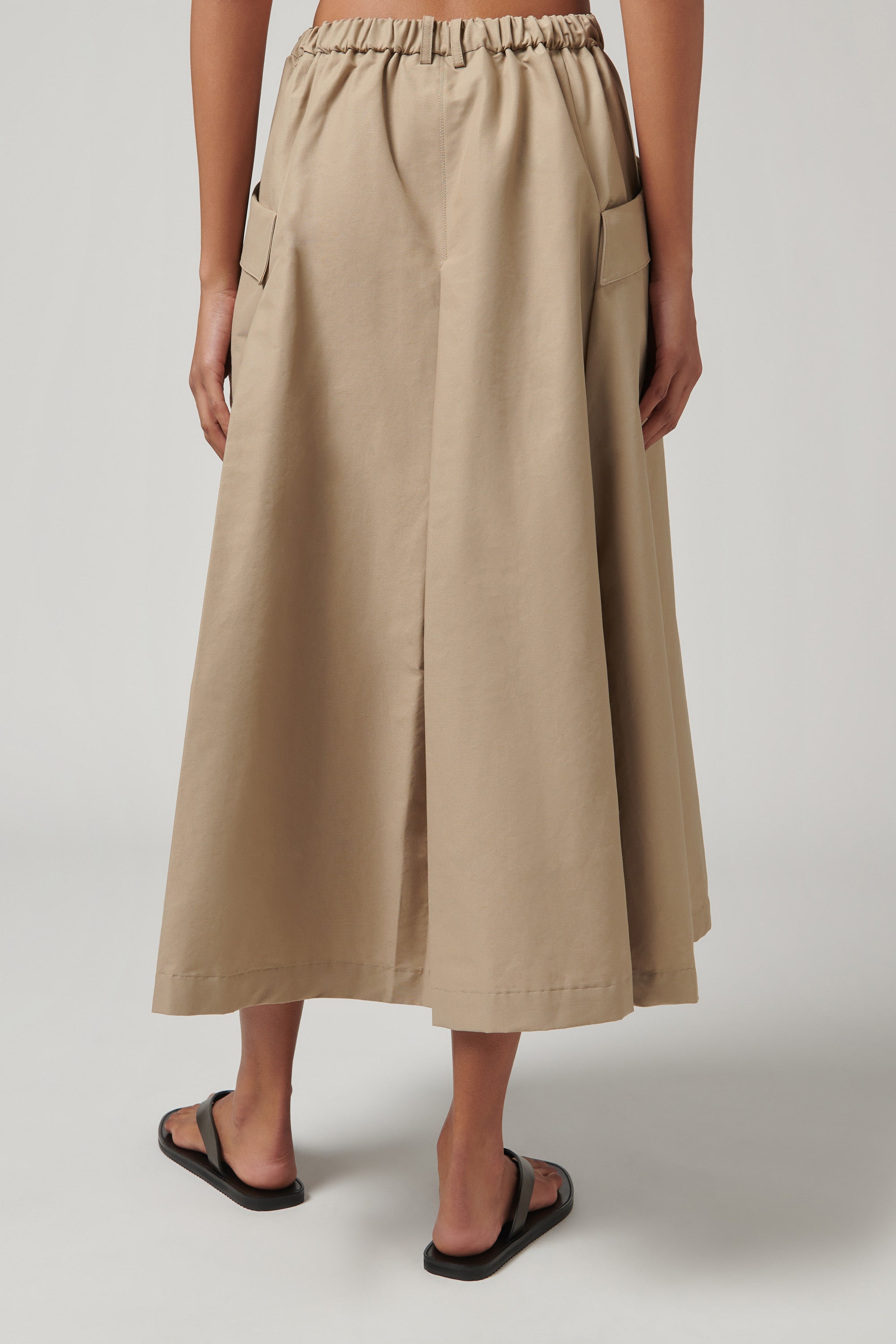 The Loom Atelier Khaki Box Pleats Pocket Skirt
