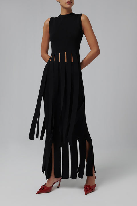 Black Pleat Around Top