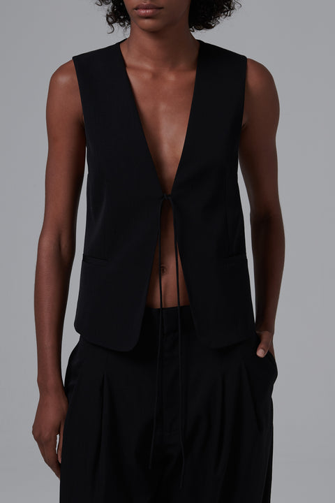 Black Rouleau Vest