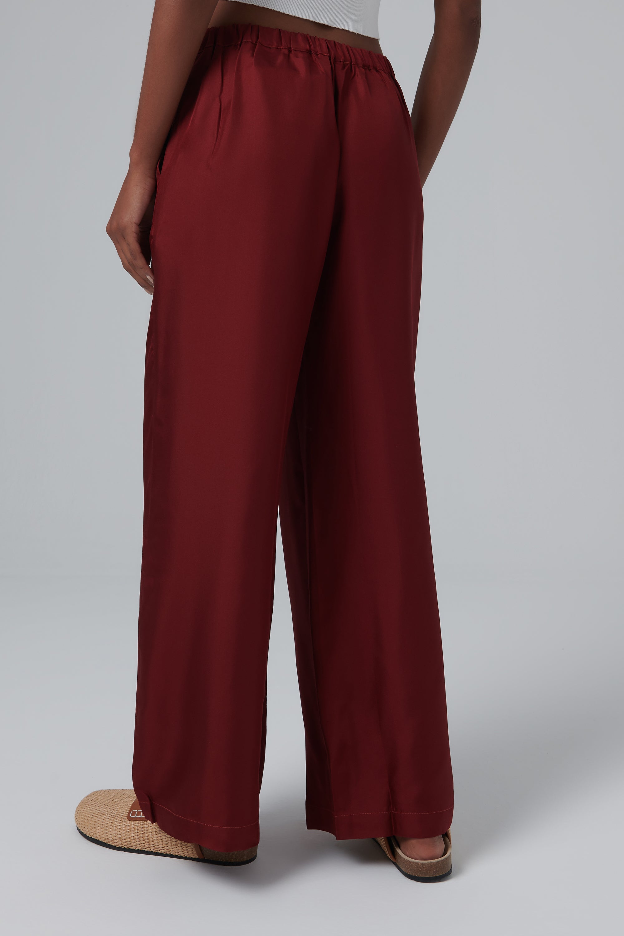 SCAPE CELES PANTS Mサイズ　BURGUNDY / B LACK Helsinki Faux Leather Pants - Burgundy – The Frankie Shop