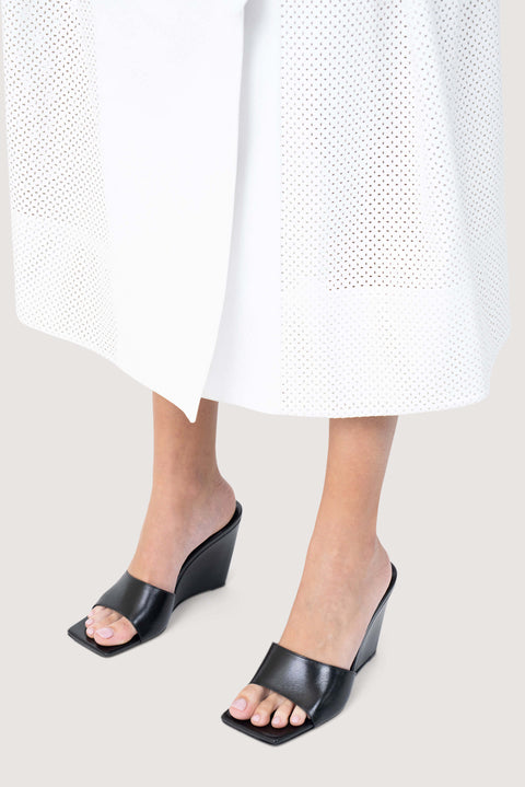 Gaia 90 Wedge-Heel Leather Sandal